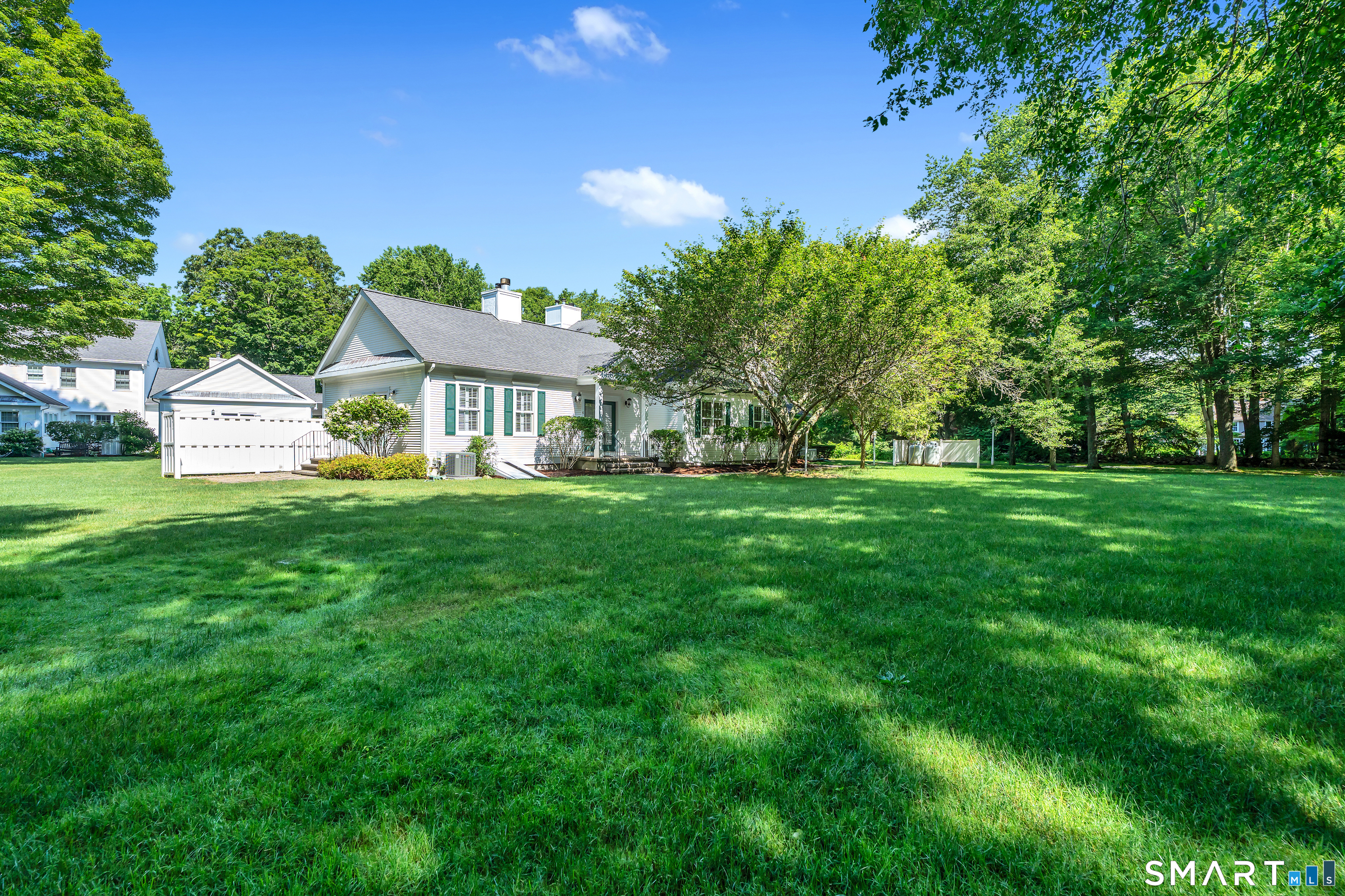 6 Wyckford Lane Old Lyme CT 06371