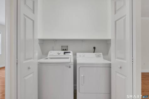 6 Wyckford Lane Old Lyme CT 06371