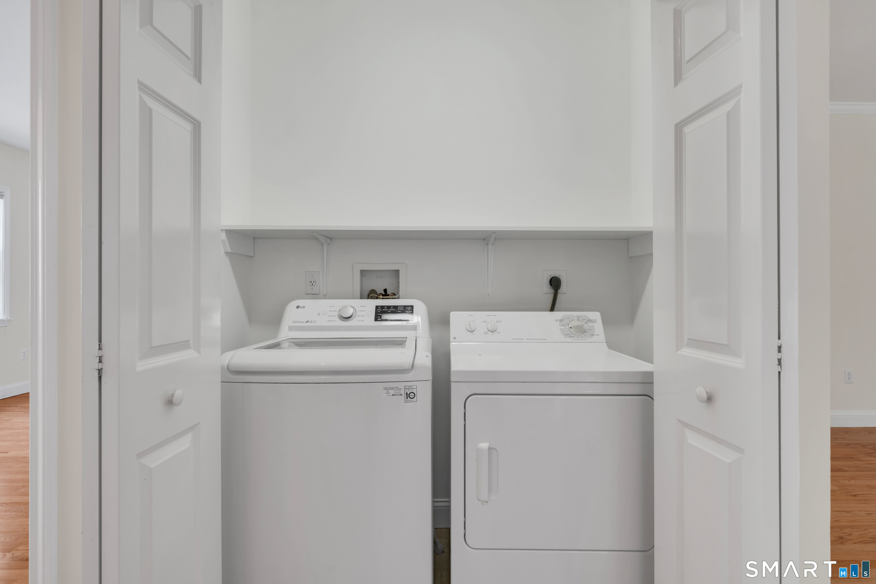 6 Wyckford Lane Old Lyme CT 06371