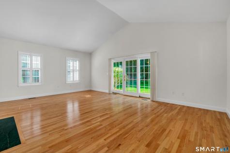 6 Wyckford Lane Old Lyme CT 06371