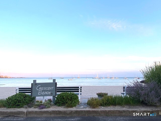127 Black Point Road East Lyme CT 06357