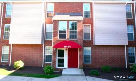 24 Heather Ridge Shelton CT 06484