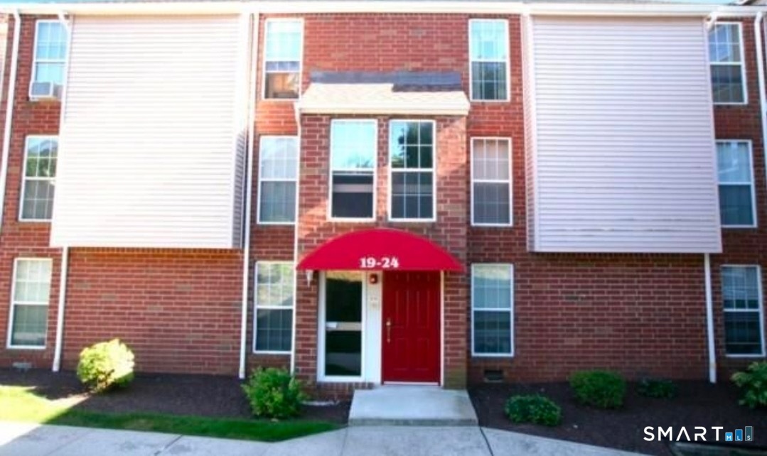 24 Heather Ridge Shelton CT 06484