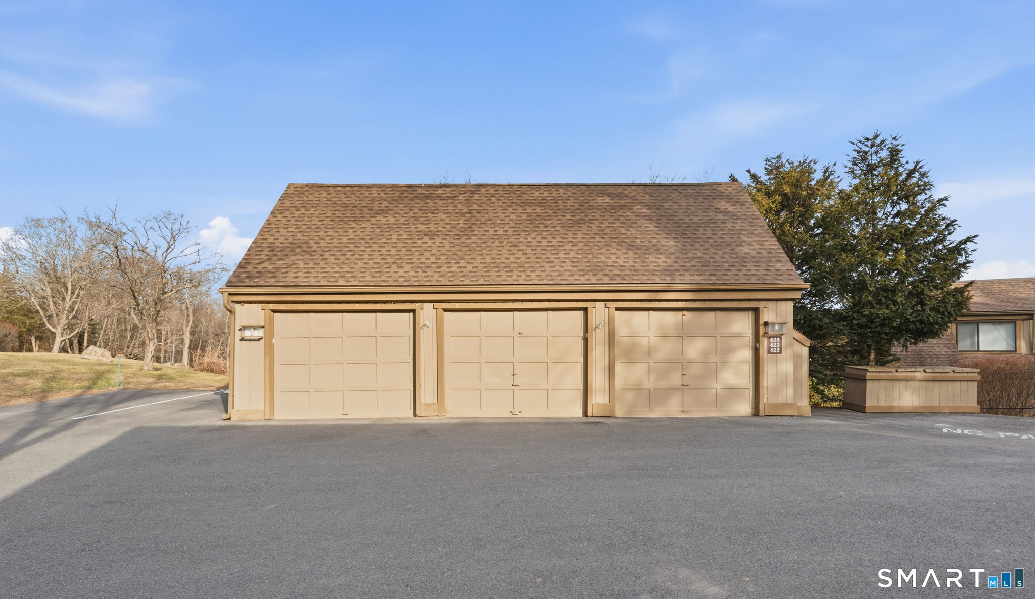 423 Heritage Village Southbury CT 06488