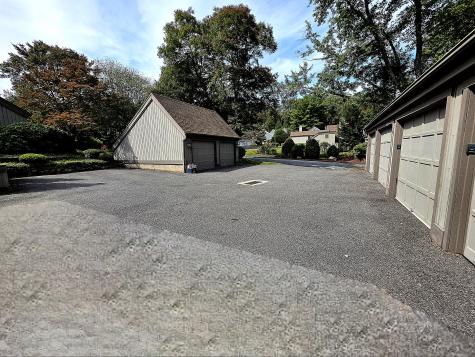 327 Heritage Village Southbury CT 06488