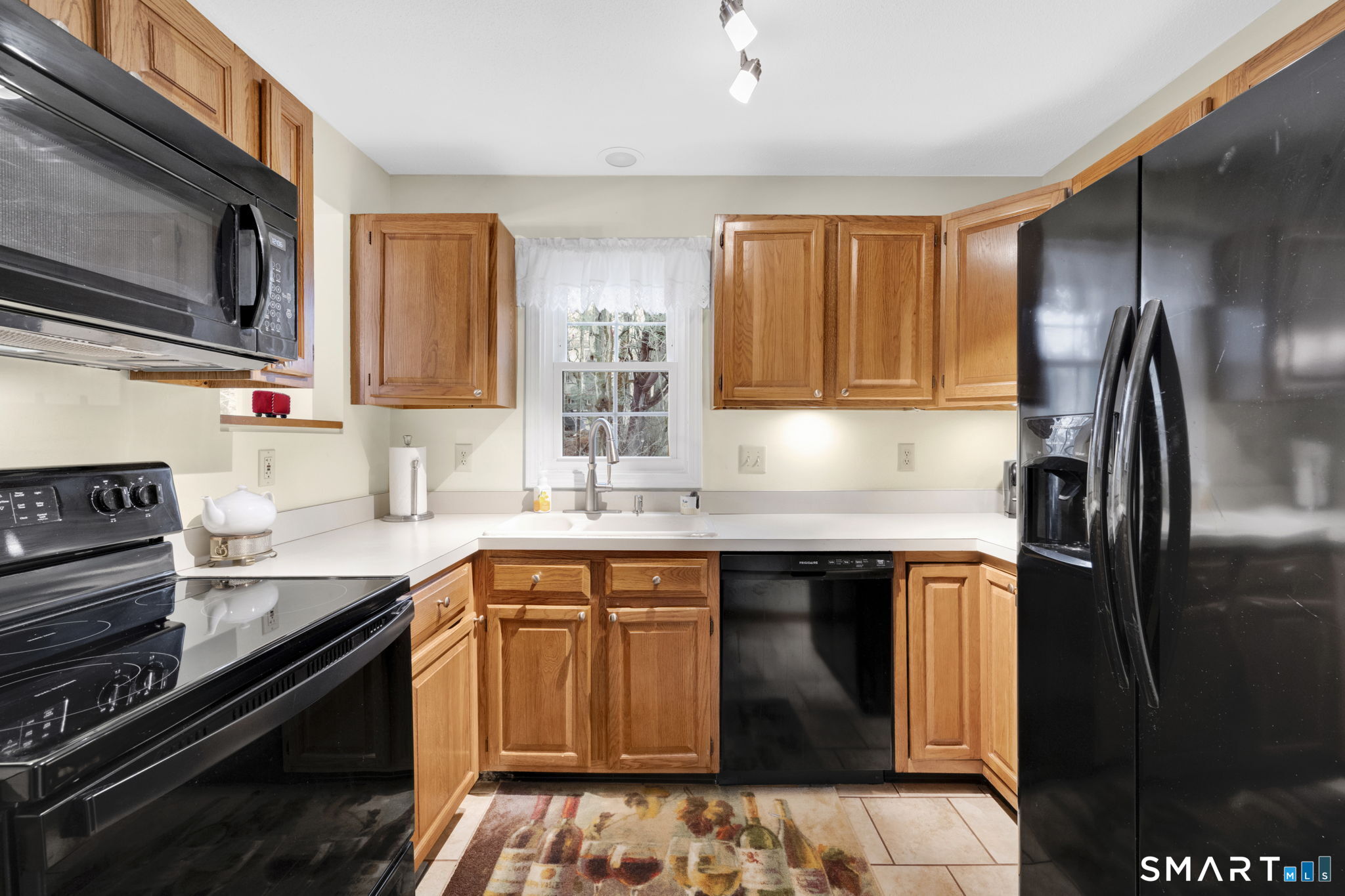 13 Starrwood Drive Norwich CT 06360