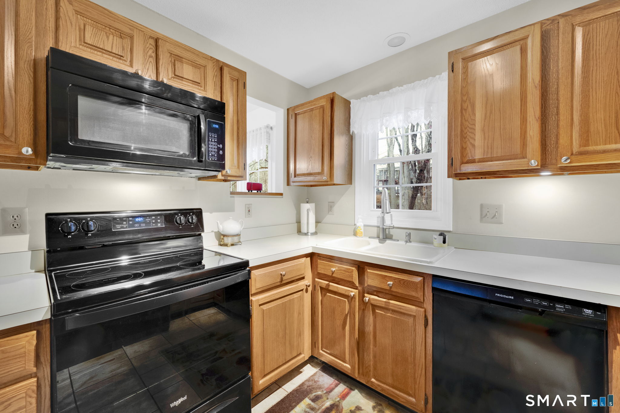 13 Starrwood Drive Norwich CT 06360