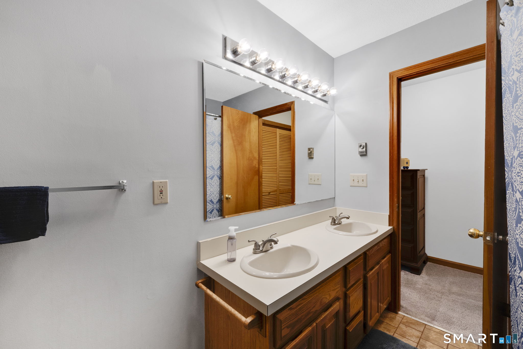 13 Starrwood Drive Norwich CT 06360