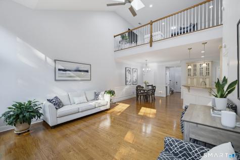 28 Iris Way Berlin CT 06037