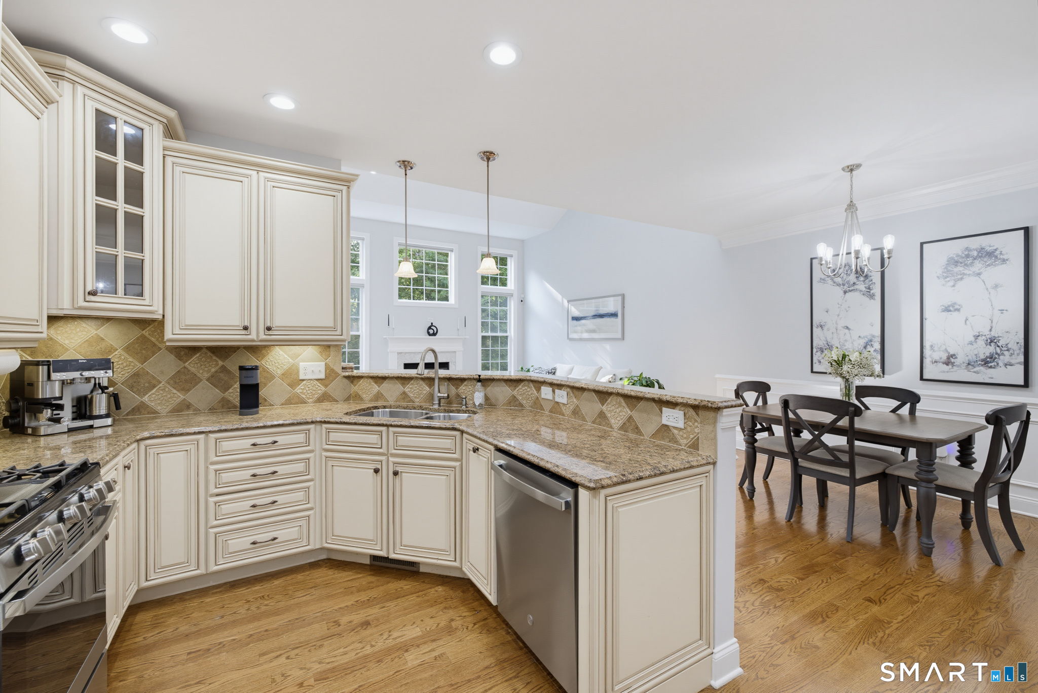 28 Iris Way Berlin CT 06037