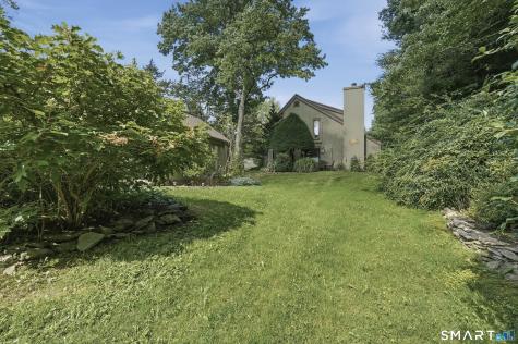 738 Heritage Village Southbury CT 06488