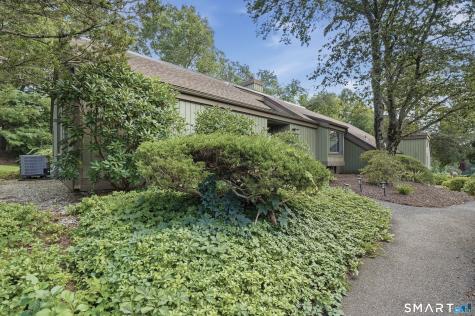 738 Heritage Village Southbury CT 06488