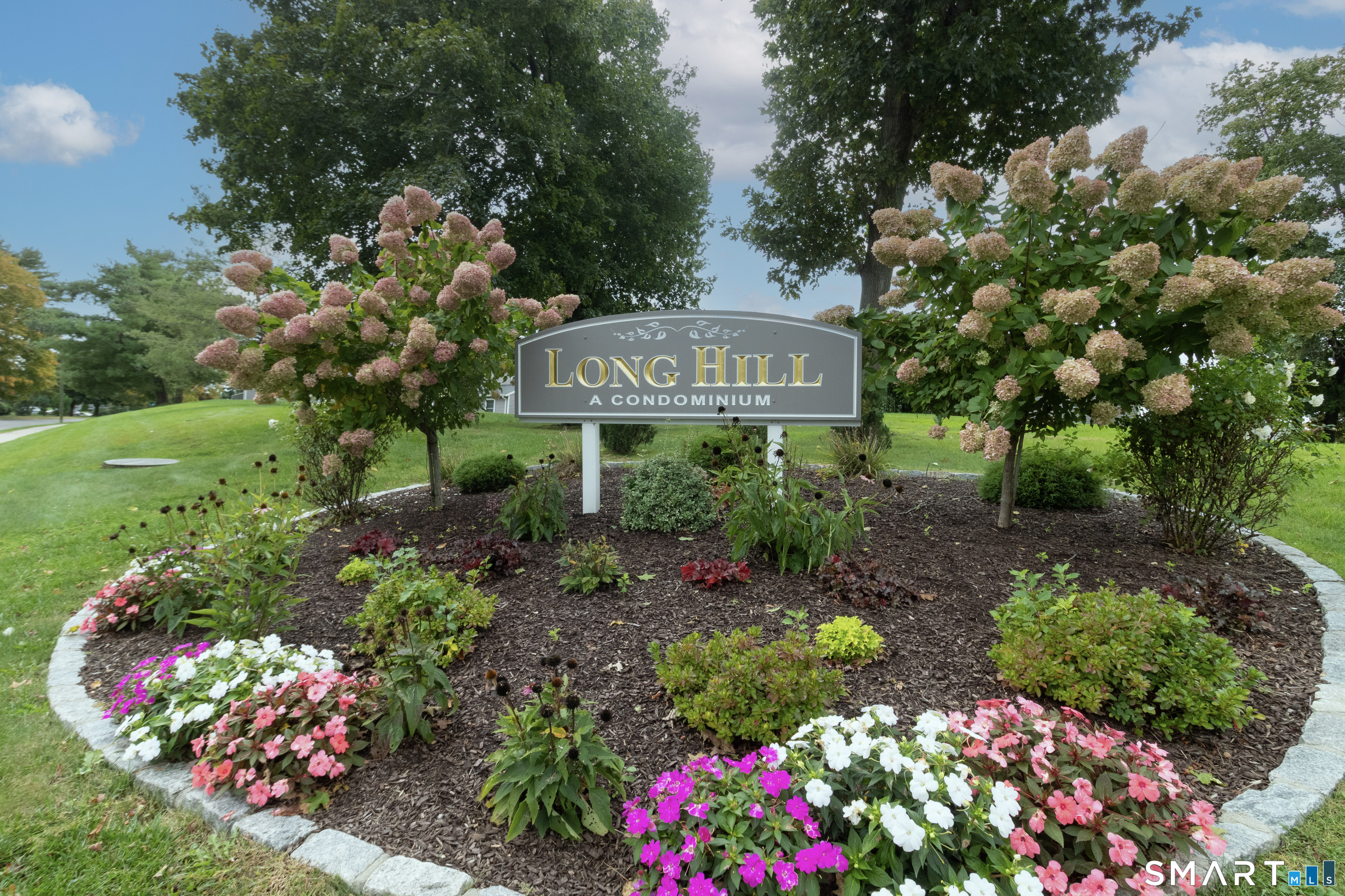 732 Long Hill Road Middletown CT 06457