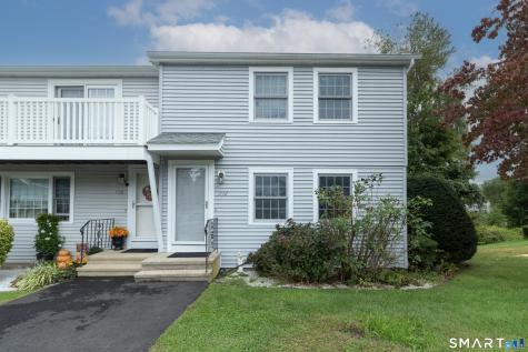 732 Long Hill Road Middletown CT 06457