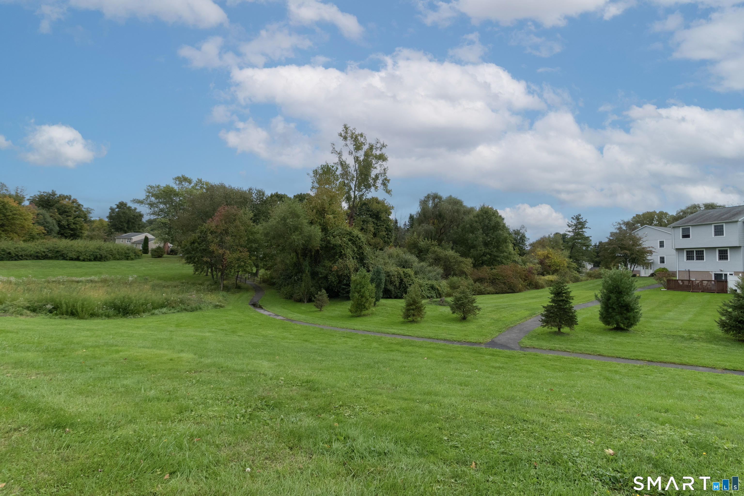 732 Long Hill Road Middletown CT 06457