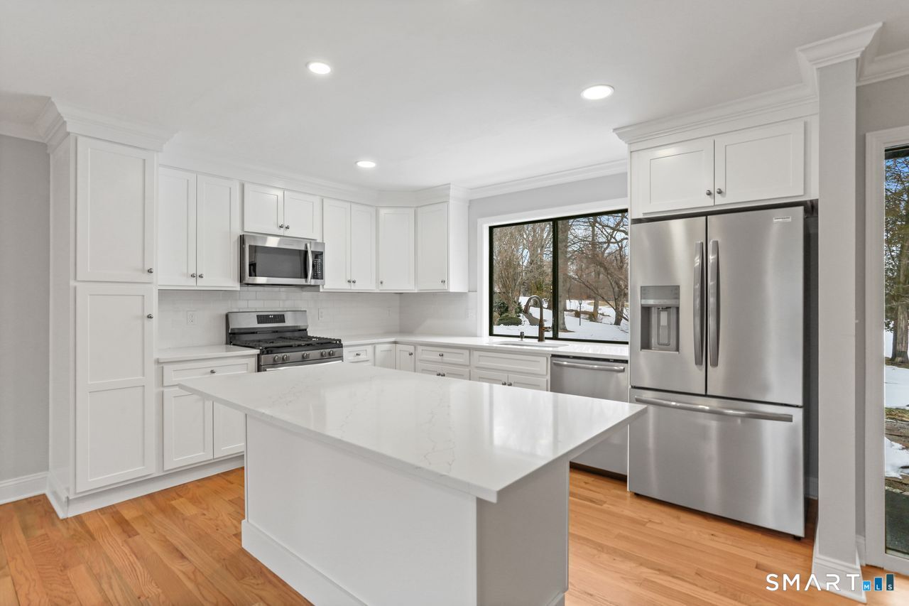 55 Black Hawk Lane Stratford CT 06614
