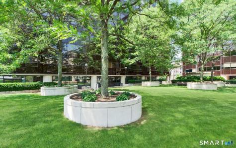 127 Greyrock Place Stamford CT 06901