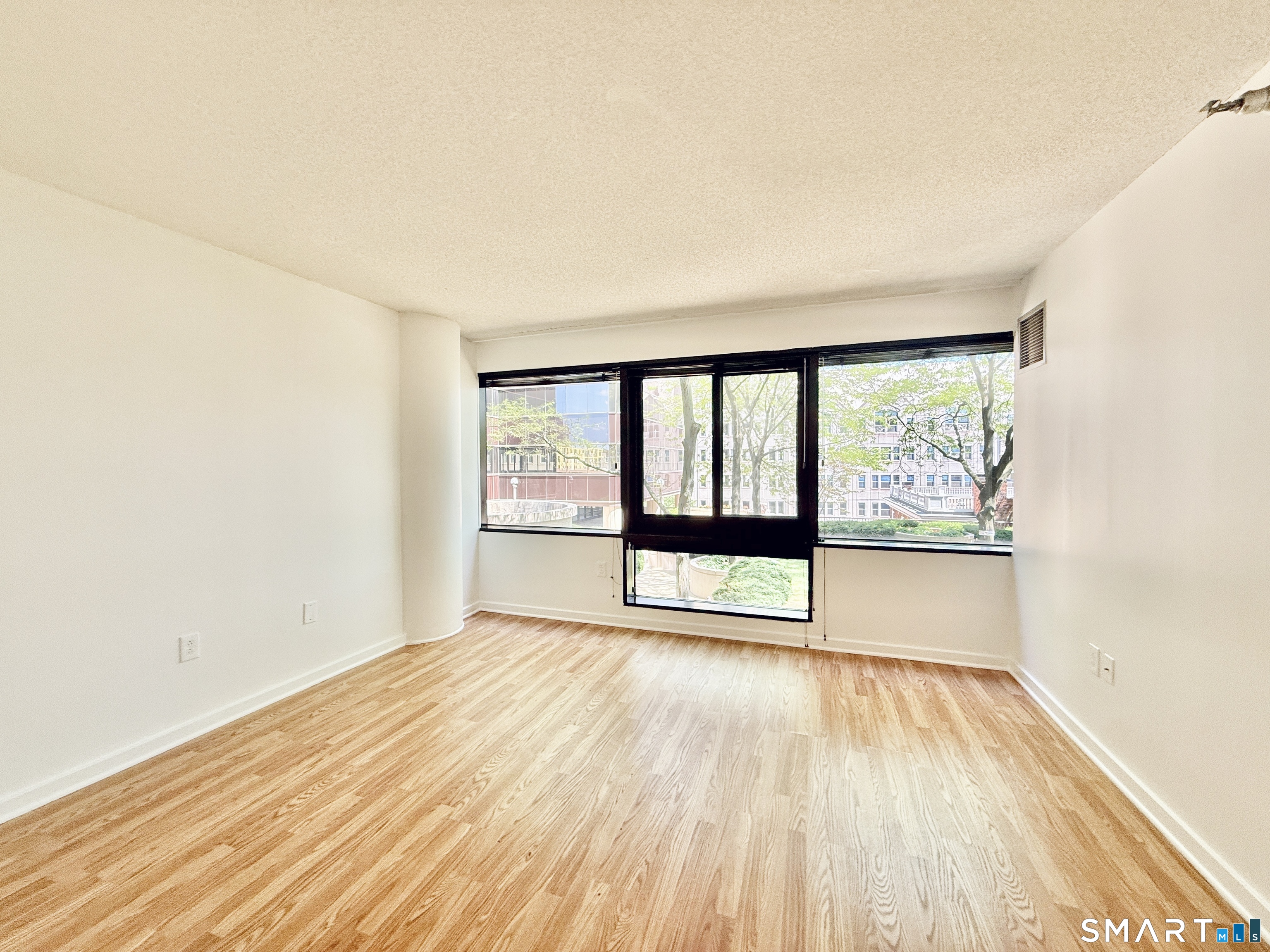 127 Greyrock Place Stamford CT 06901