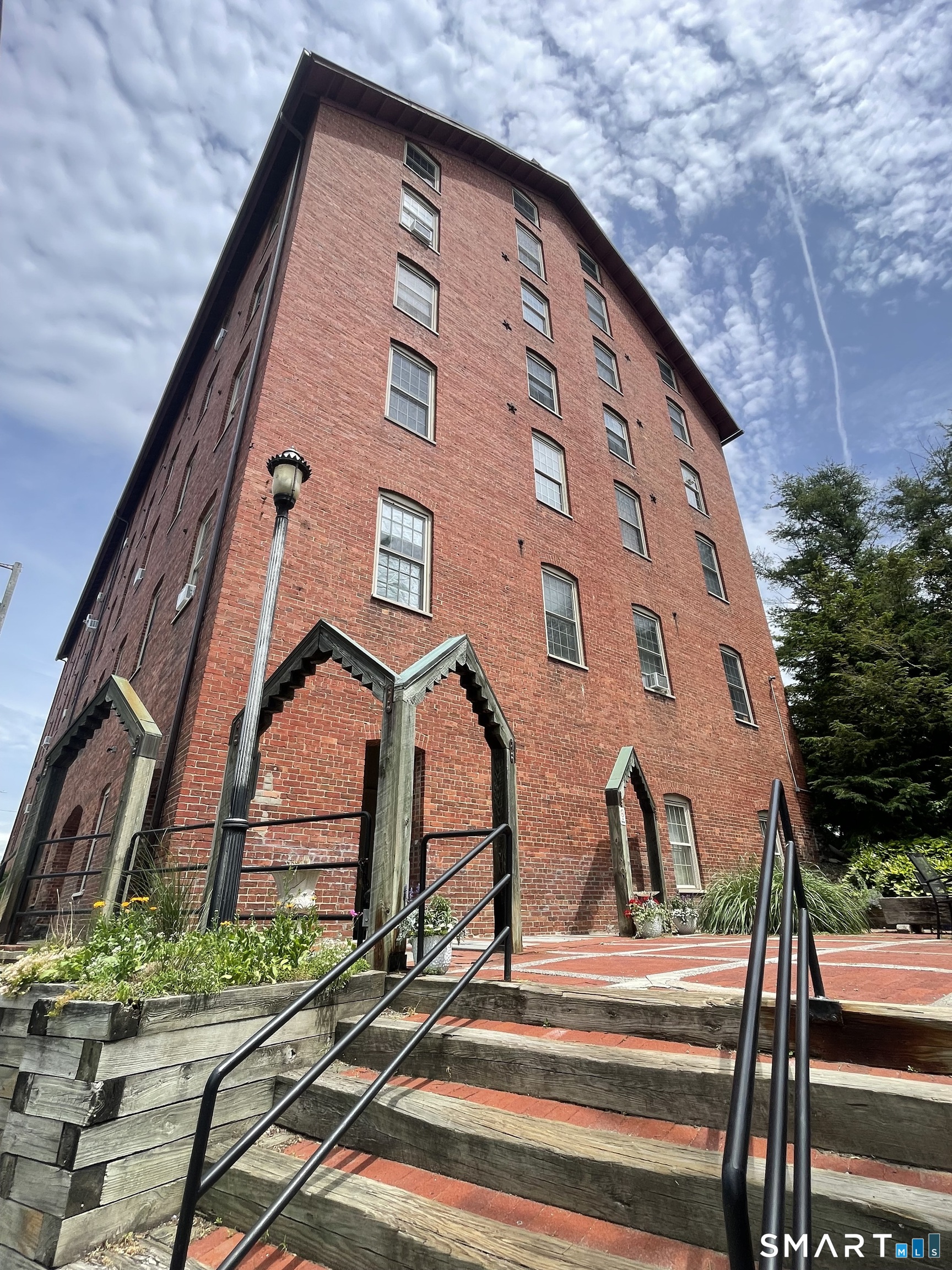 65 West Street New Milford CT 06776