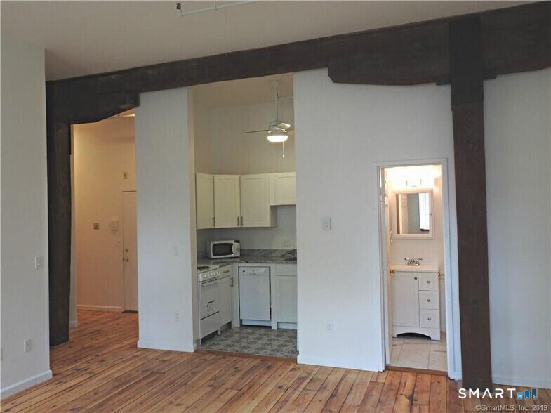 65 West Street New Milford CT 06776