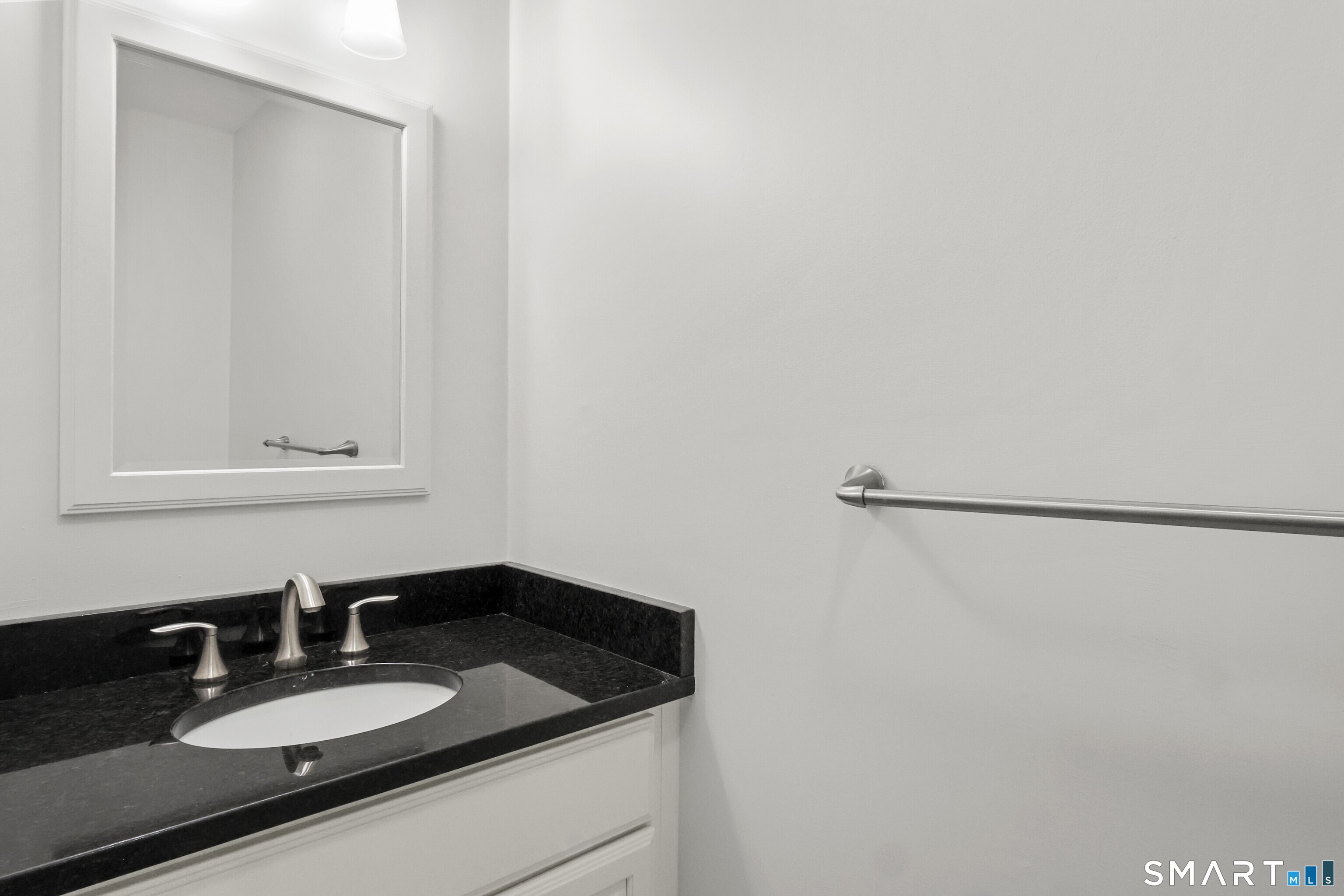 148 Conestoga Way Glastonbury CT 06033