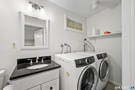 148 Conestoga Way Glastonbury CT 06033