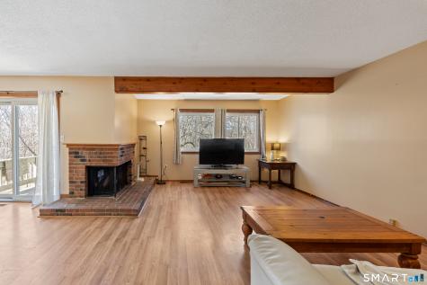 4 Deer Hill Court Woodbury CT 06798