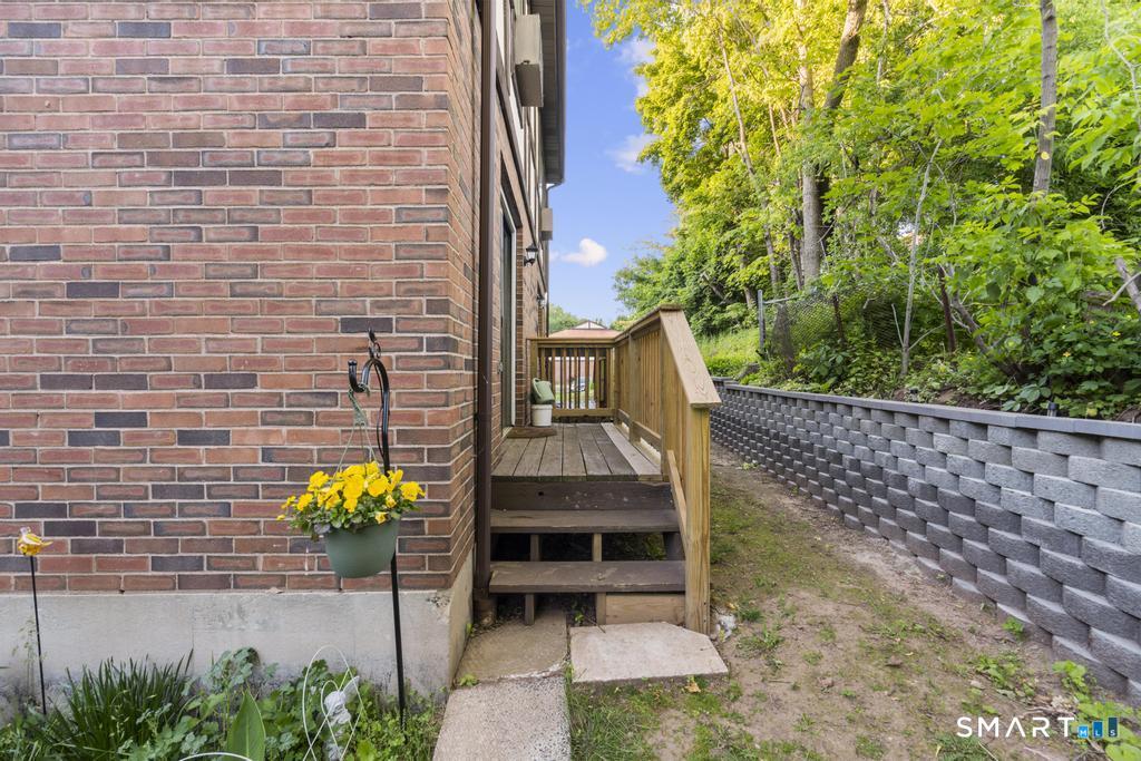 181 Hicks Street Meriden CT 06450