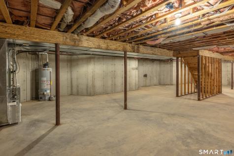 194 Summerfield Gardens Shelton CT 06484