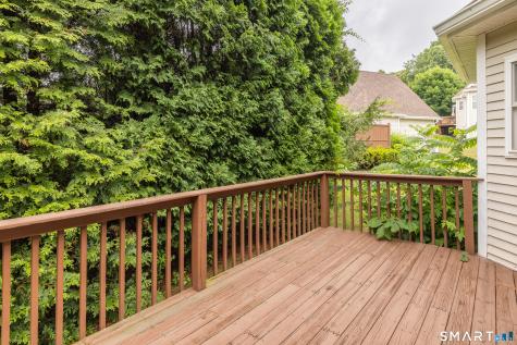 194 Summerfield Gardens Shelton CT 06484