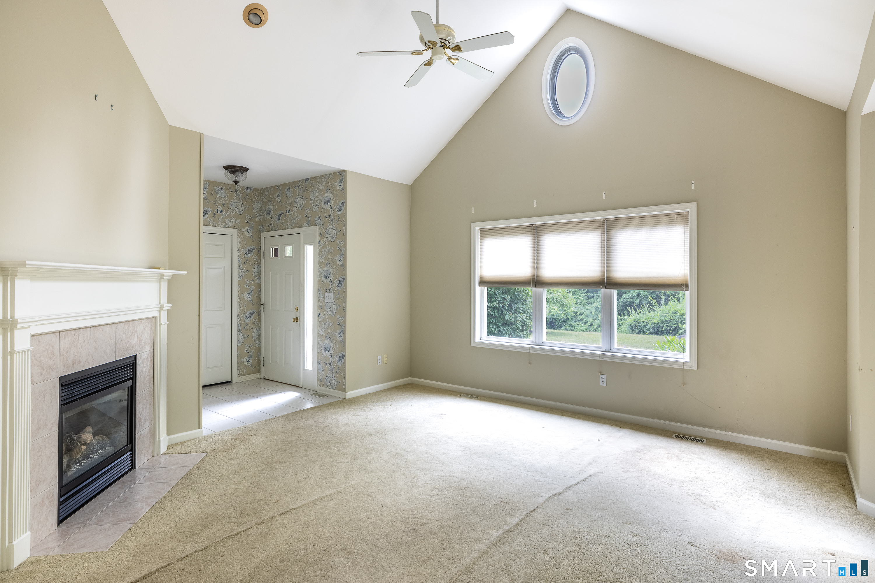 194 Summerfield Gardens Shelton CT 06484