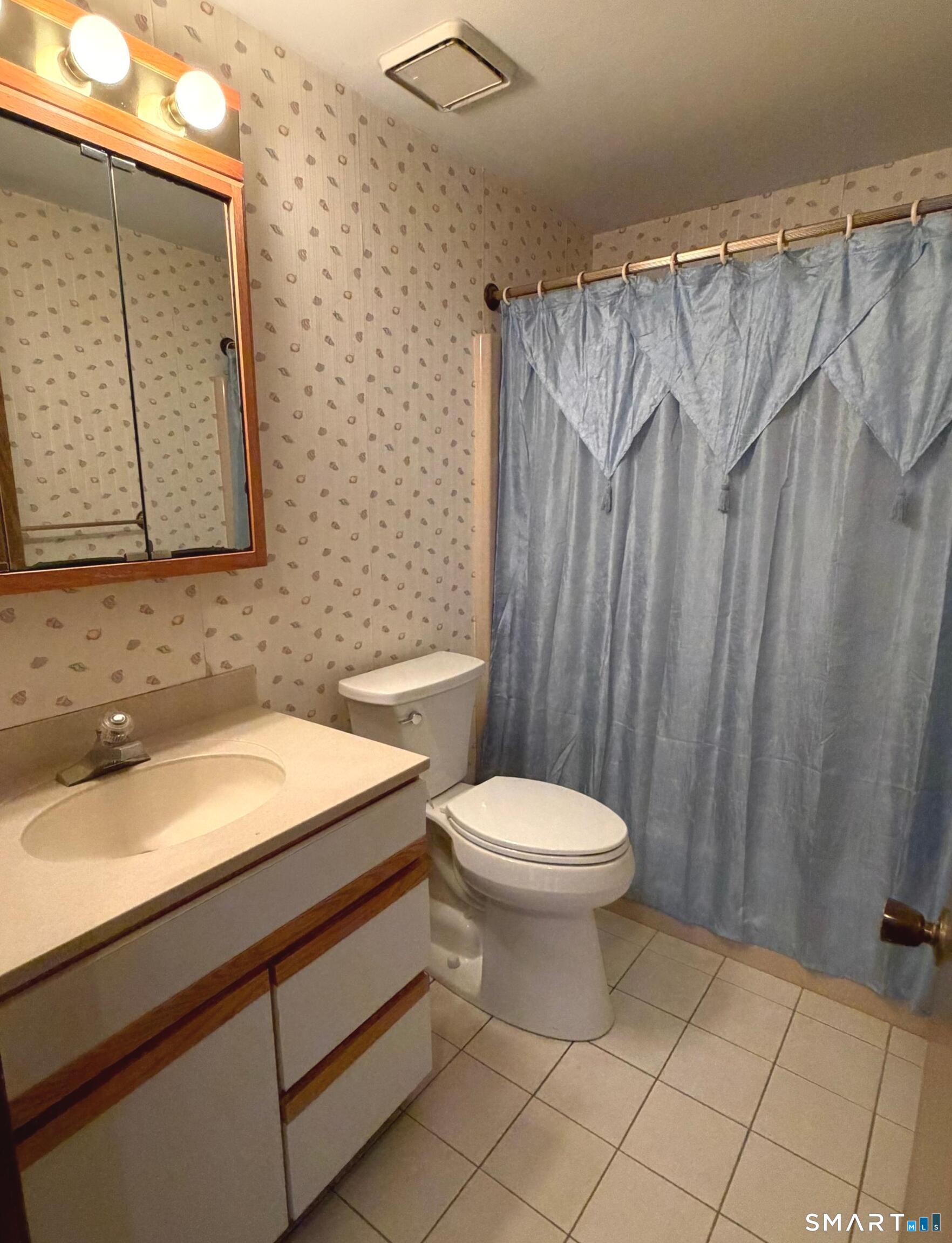 42 Churchill Drive Newington CT 06111