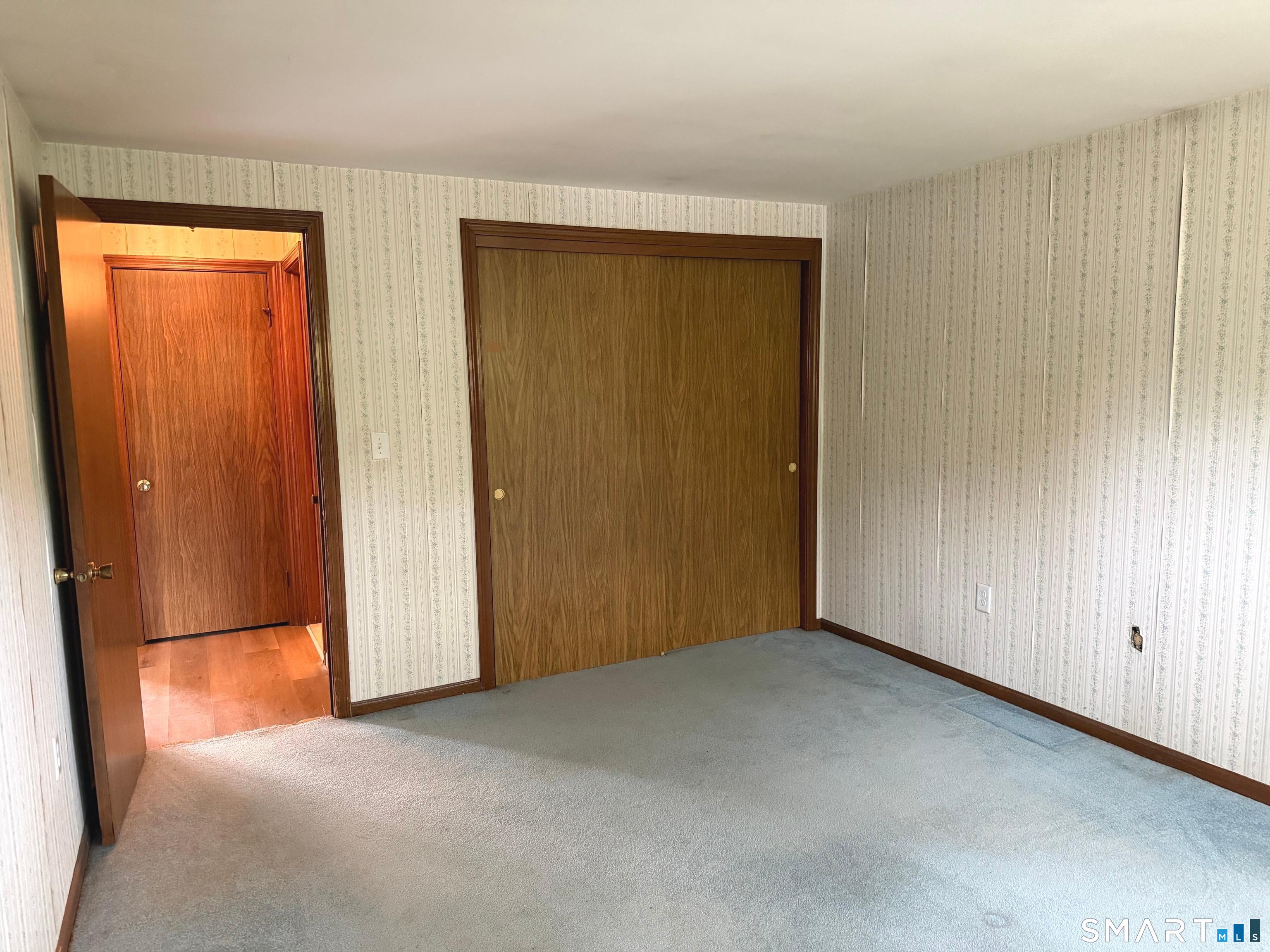 42 Churchill Drive Newington CT 06111