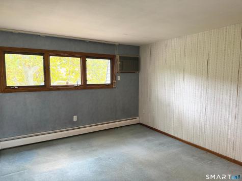 42 Churchill Drive Newington CT 06111