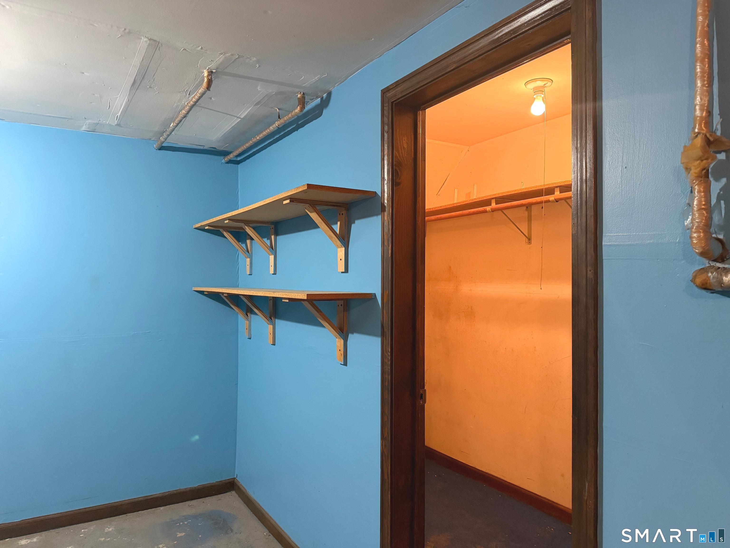 42 Churchill Drive Newington CT 06111