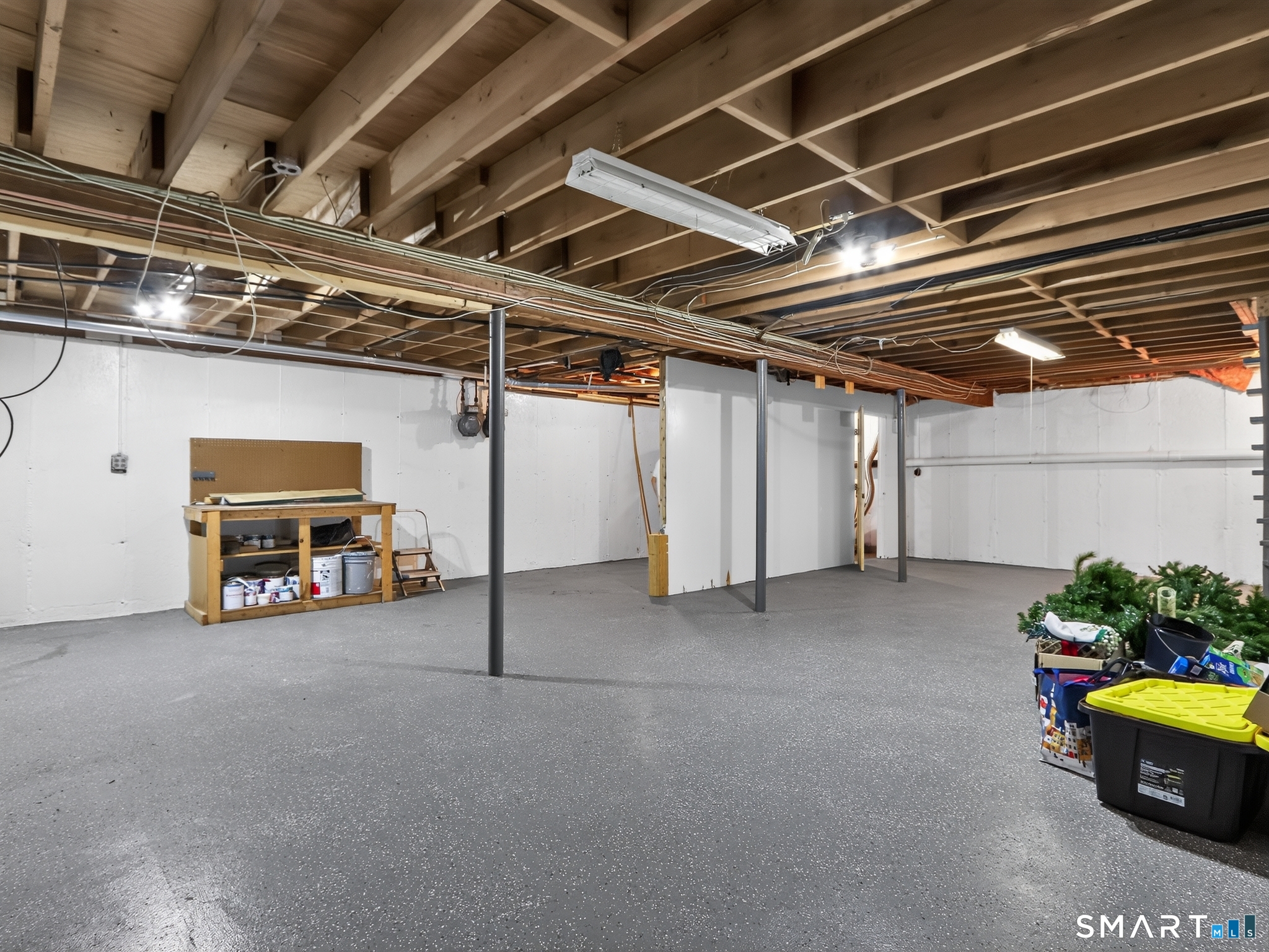10 Bradley Circle Enfield CT 06082