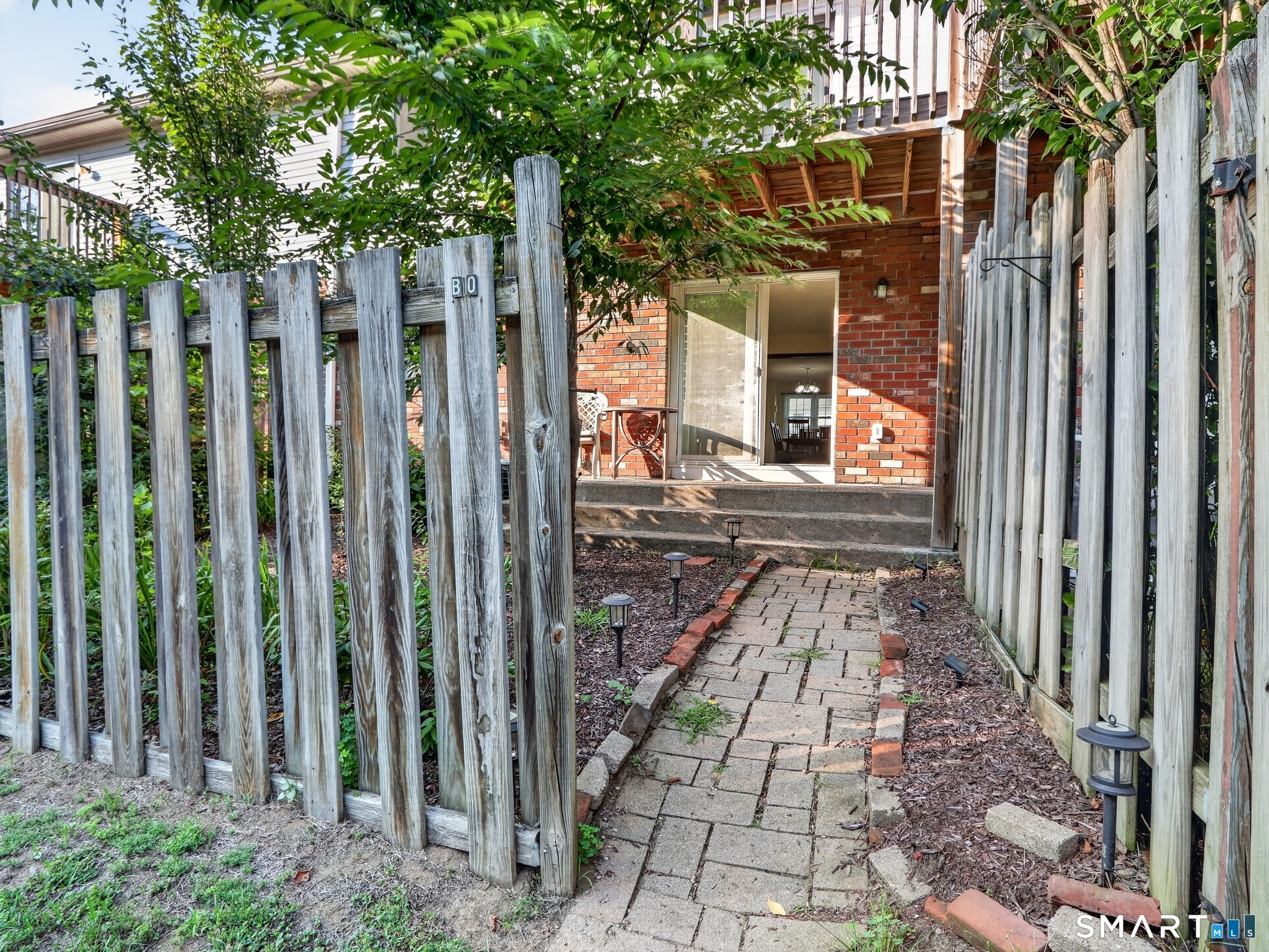 10 Bradley Circle Enfield CT 06082