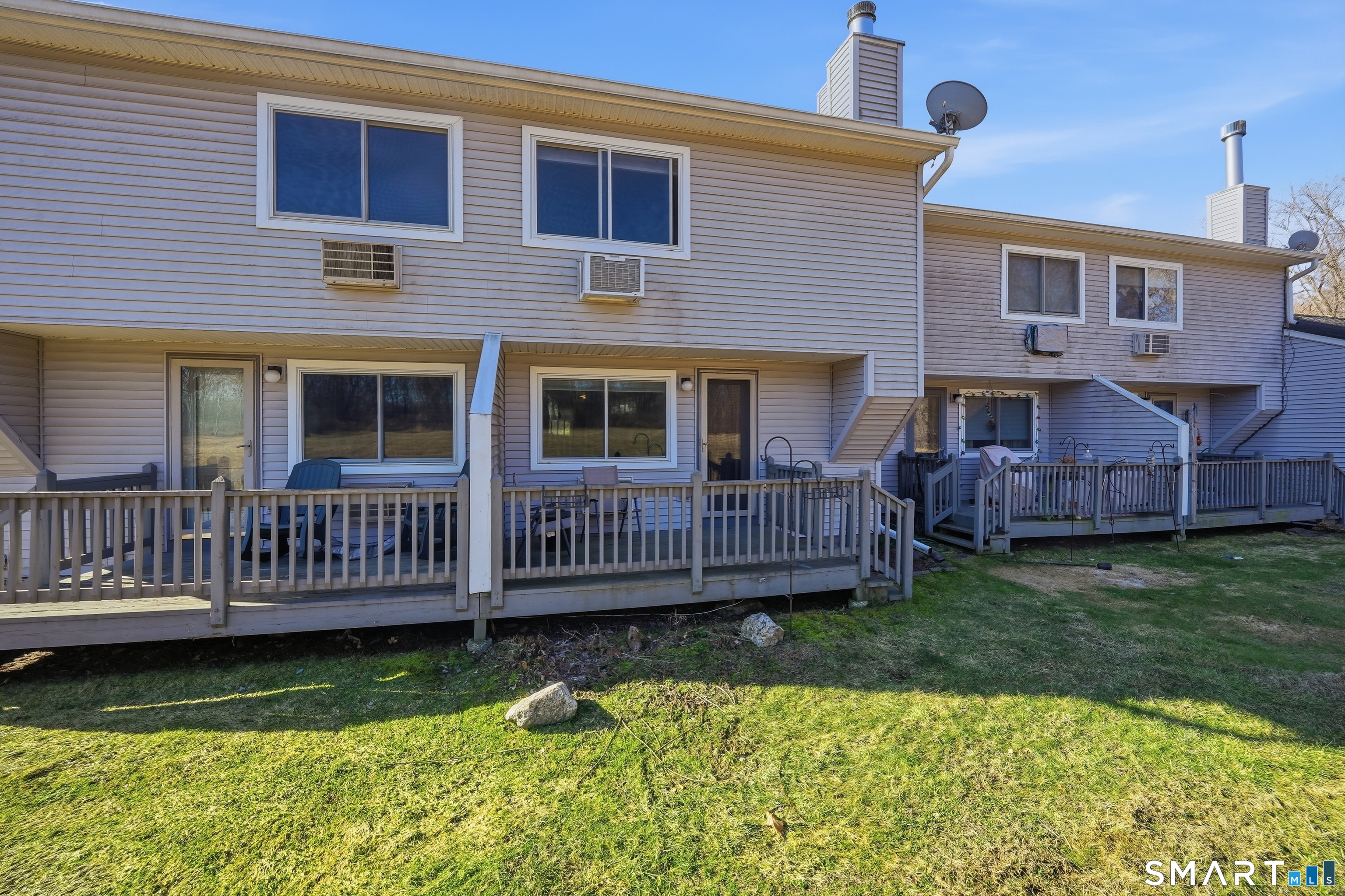 19 Chelsea Lane East Granby CT 06026