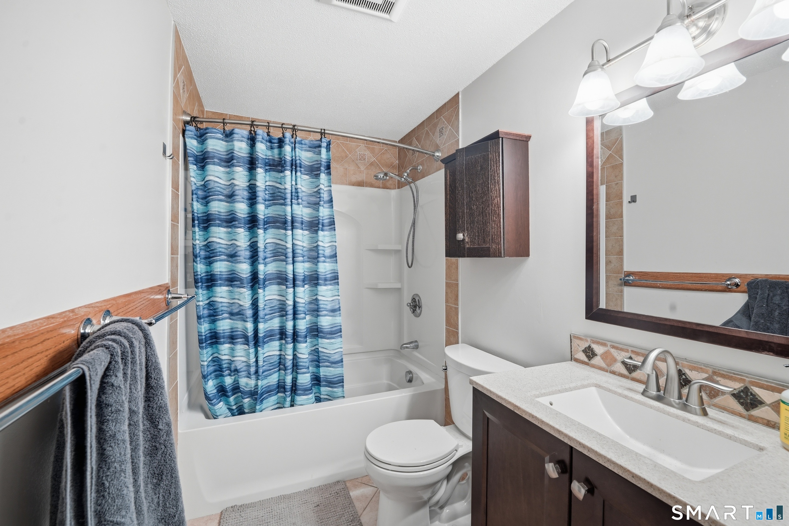 19 Chelsea Lane East Granby CT 06026