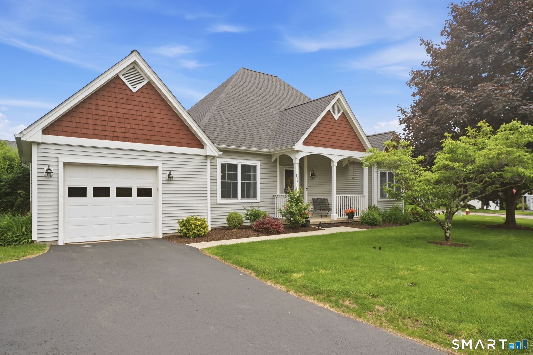 174 Thistle Pond Drive Bloomfield CT 06002