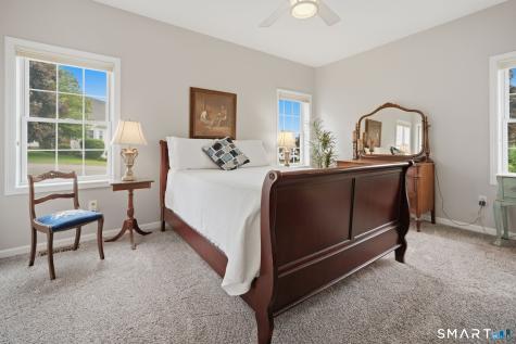 174 Thistle Pond Drive Bloomfield CT 06002