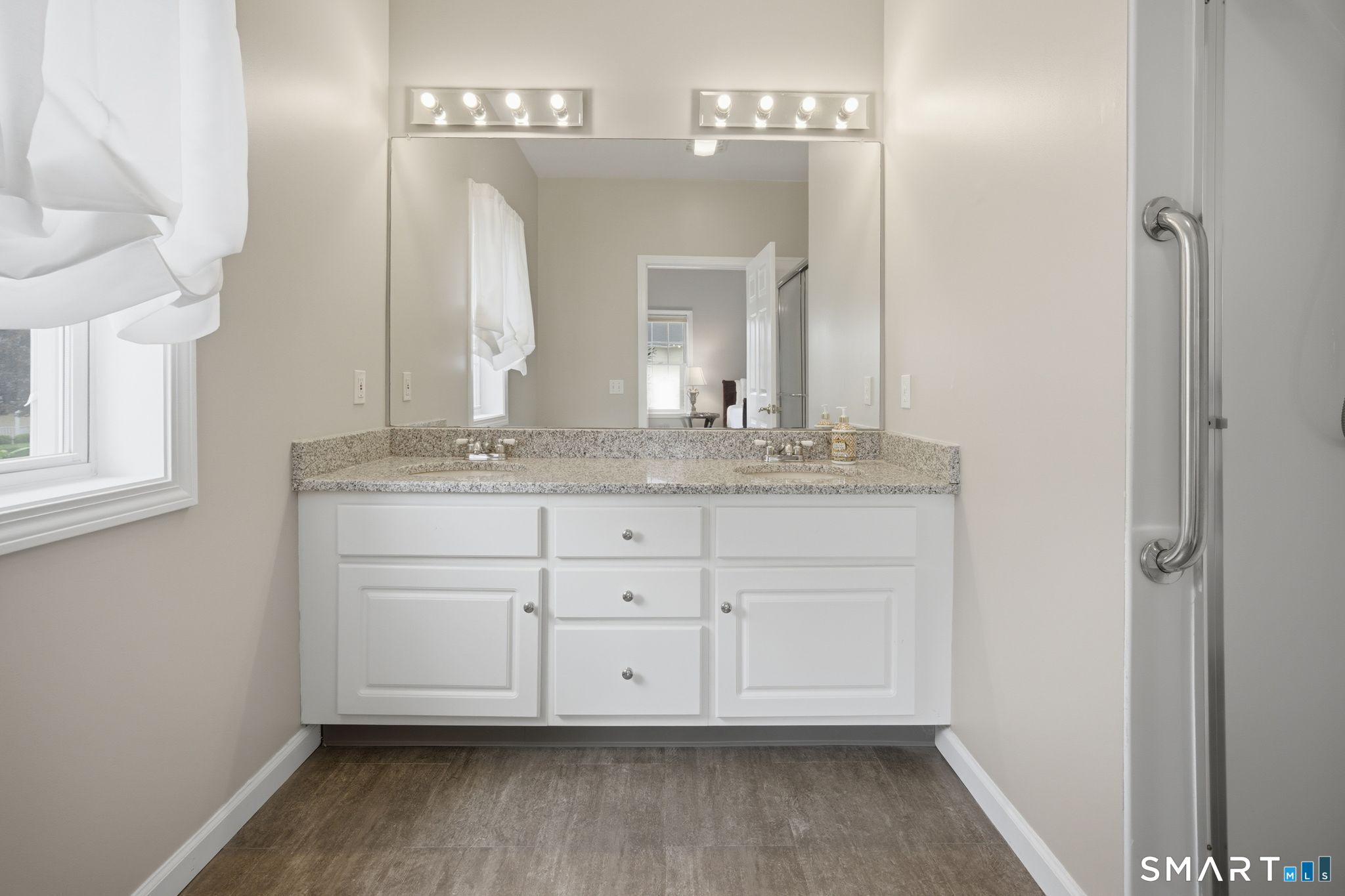 174 Thistle Pond Drive Bloomfield CT 06002