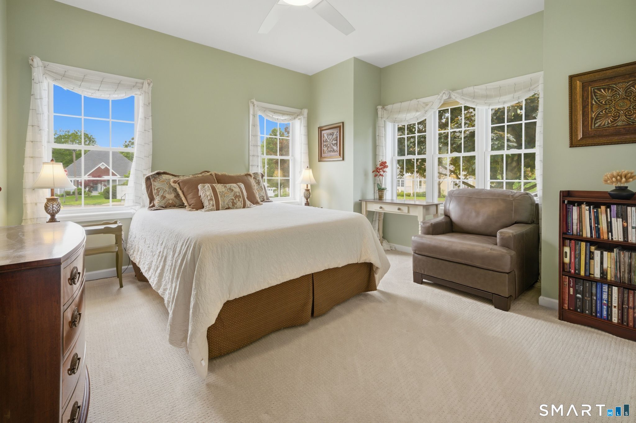 174 Thistle Pond Drive Bloomfield CT 06002