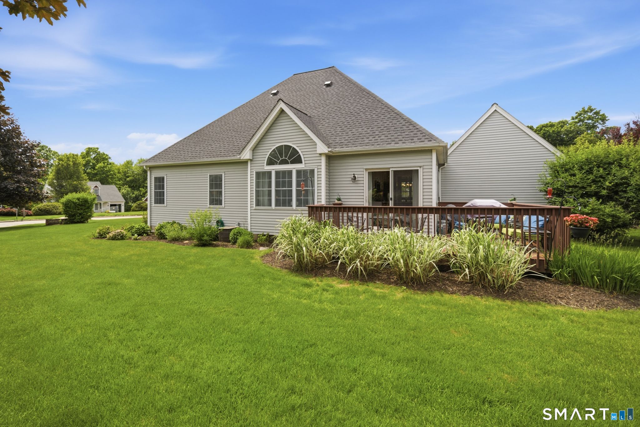 174 Thistle Pond Drive Bloomfield CT 06002