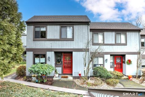 7 Harbour Village Branford CT 06405