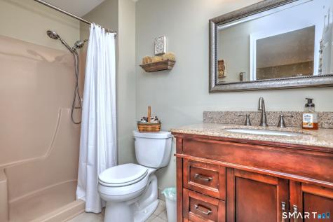 7 Harbour Village Branford CT 06405