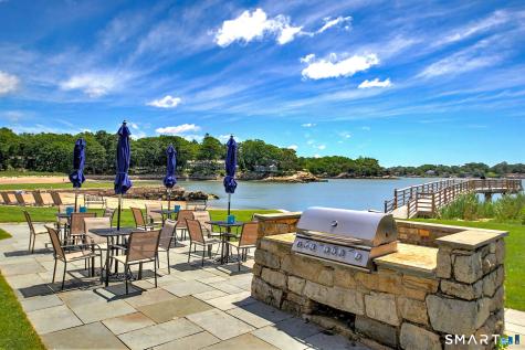 7 Harbour Village Branford CT 06405