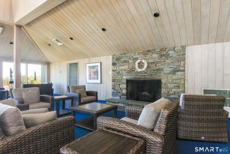 7 Harbour Village Branford CT 06405