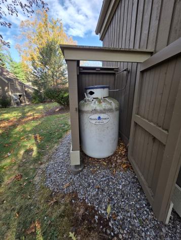 876 Heritage Village Southbury CT 06488