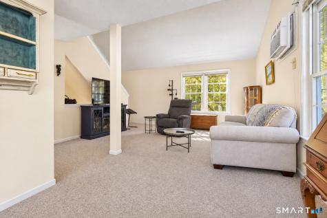 54 Rope Ferry Road Waterford CT 06385